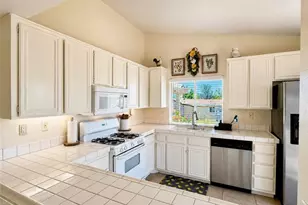 27704 Doreen Dr, Menifee, CA 92586 - Photo 6