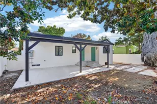 2106 W 94th Pl, Los Angeles, CA 90047 - Photo 50