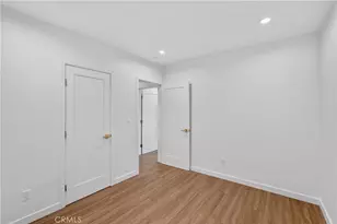 2106 W 94th Pl, Los Angeles, CA 90047 - Photo 28