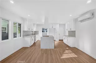 2106 W 94th Pl, Los Angeles, CA 90047 - Photo 14