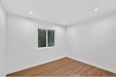 2106 W 94th, Los Angeles, CA 90047 - Photo 26
