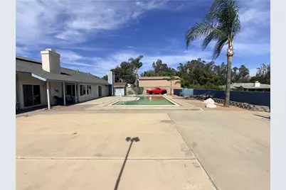 8374 Donna, Jurupa Valley, CA 92509 - Photo 32