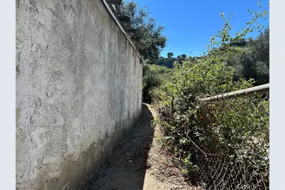 2451 Nalin Dr, Los Angeles, CA 90077 - Photo 6