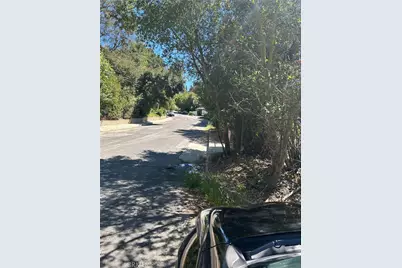 2451 Nalin Dr, Los Angeles, CA 90077 - Photo 24