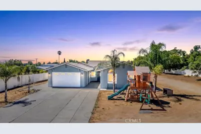 22735 Markham Street, Perris, CA 92570 - Photo 2