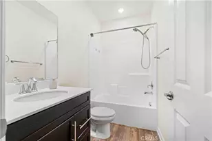 10618 Paramount, Downey, CA 90241 - Photo 16