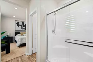 10618 Paramount, Downey, CA 90241 - Photo 14