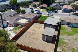 4953 E San Carlos, Compton, CA 90221 - Photo 24