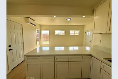 4953 E San Carlos, Compton, CA 90221 - Photo 4