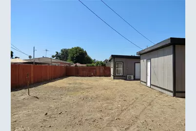 4953 E San Carlos, Compton, CA 90221 - Photo 18