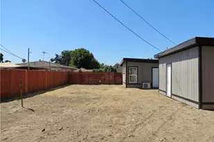4953 E San Carlos, Compton, CA 90221 - Photo 18