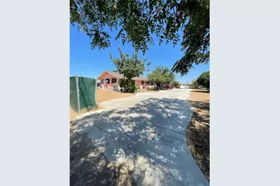 3686 W Dudley, Fresno, CA 93722 - Photo 2