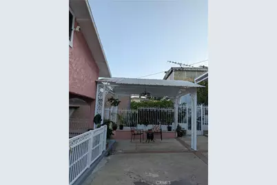 1074 N Bonnie Beach Place, Los Angeles, CA 90063 - Photo 10