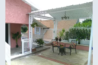 1074 N Bonnie Beach Place, Los Angeles, CA 90063 - Photo 4