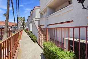 264 E Beverly Blvd, Montebello, CA 90640 - Photo 2