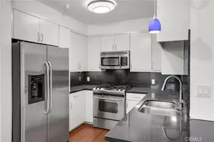 267 S San Pedro, Los Angeles, CA 90012 - Photo 14
