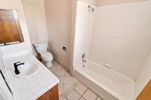 11605 Garfield, South Gate, CA 90280 - Photo 12