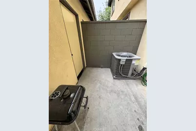 24750 Ward, San Bernardino, CA 92410 - Photo 26