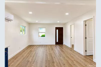 1067 1069 S Rowan Avenue, East Los Angeles, CA 90023 - Photo 8