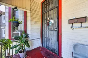 1664 W 12th, Los Angeles, CA 90015 - Photo 18