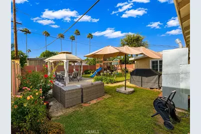 419 E 186th Street, Carson, CA 90746 - Photo 14