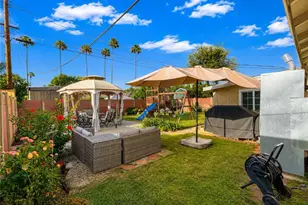 419 E 186th St, Carson, CA 90746 - Photo 14