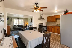 419 E 186th St, Carson, CA 90746 - Photo 4