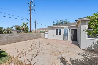 2990 Avalon, Jurupa Valley, CA 92509 - Photo 32