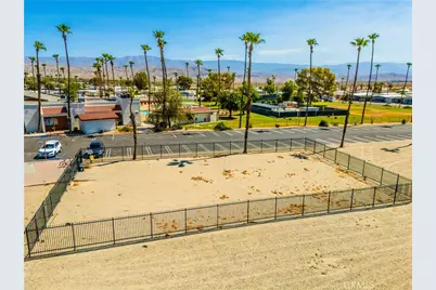 73621 Broadmoor Dr., Thousand Palms, CA 92276 - Photo 52