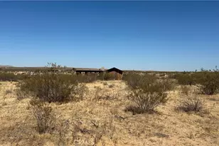 41928 235th St, Palmdale, CA 93591 - Photo 2