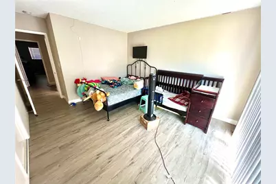 15712 Pasadena #8, Tustin, CA 92780 - Photo 10