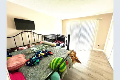 15712 Pasadena #8, Tustin, CA 92780 - Photo 12
