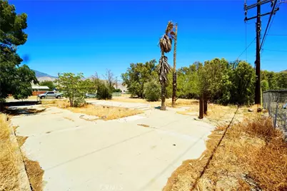 52077 Maxine, Cabazon, CA 92230 - Photo 4