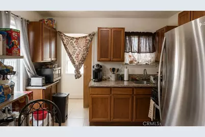 1949 Fruitvale, South El Monte, CA 91733 - Photo 16