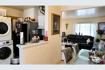 1949 Fruitvale, South El Monte, CA 91733 - Photo 4