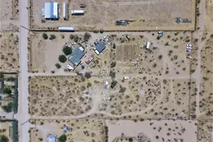 9624 Cody, Lucerne Valley, CA 92356 - Photo 2