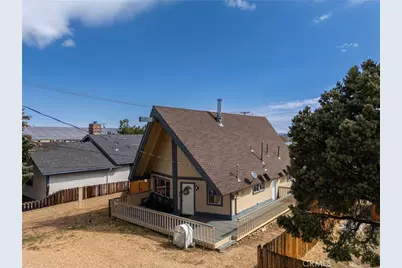 115 Sunset, Sugarloaf, CA 92386 - Photo 6