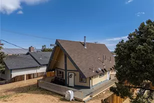 115 Sunset, Sugarloaf, CA 92386 - Photo 6