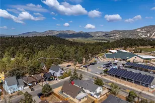 115 Sunset, Sugarloaf, CA 92386 - Photo 12