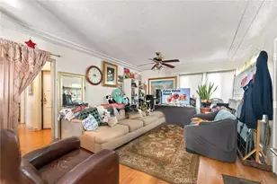 2009 W Vernon, Los Angeles, CA 90062 - Photo 26