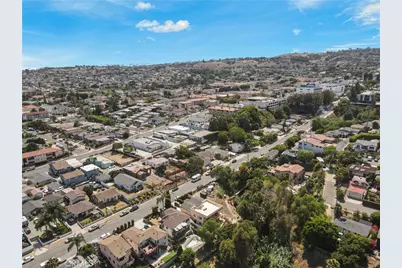 1102 W 6th, San Pedro, CA 90731 - Photo 42