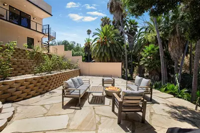 1102 W 6th, San Pedro, CA 90731 - Photo 16