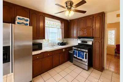 824 S 6th, Montebello, CA 90640 - Photo 8
