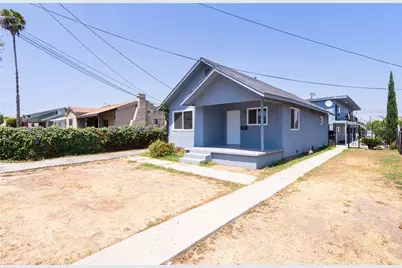 1035 W 107th, Los Angeles, CA 90044 - Photo 4