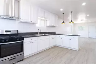 1035 W 107th, Los Angeles, CA 90044 - Photo 10
