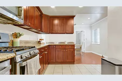 944 W Sepulveda Street, San Pedro, CA 90731 - Photo 10