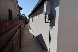 742 Simmons, Los Angeles, CA 90022 - Photo 22