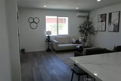 742 Simmons, Los Angeles, CA 90022 - Photo 12