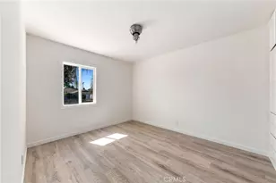 883 E Columbia Ave, Pomona, CA 91767 - Photo 14