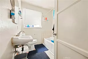 139 E 229th St, Carson, CA 90745 - Photo 28